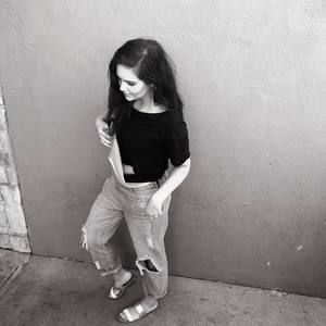 Meet your Posher, Robin